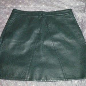 Stunning faux leather mini skirt